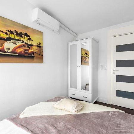 23Rd Floor 3Br Apt With Views Of Warsaw Exterior photo